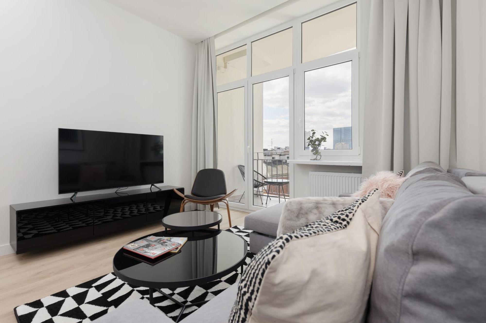 City Panorama Spacious Apartment By Renters Prestige وارسو المظهر الخارجي الصورة